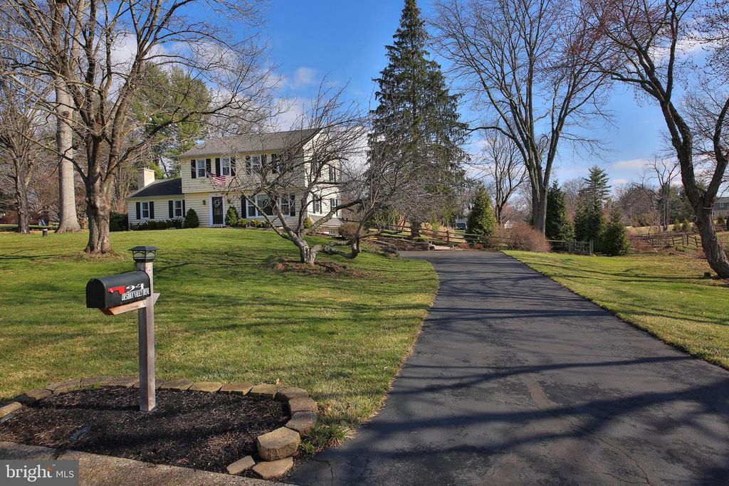 94 CHESTNUT VALLEY DR, Doylestown, PA 18901