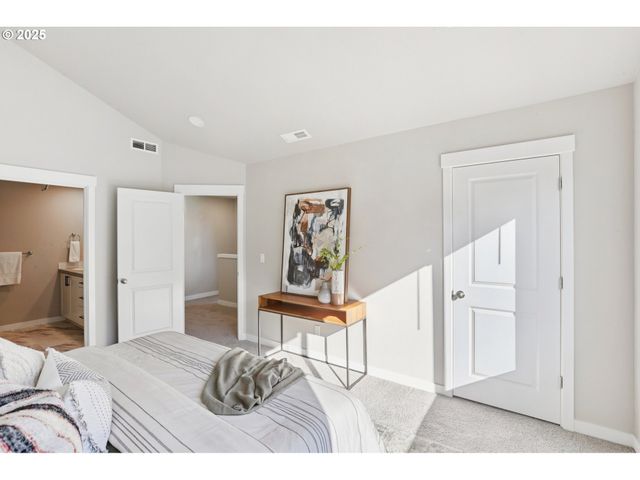 1030 Nw 178TH Way, Ridgefield, WA 98642
