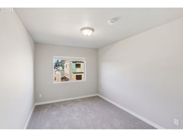 1030 Nw 178TH Way, Ridgefield, WA 98642