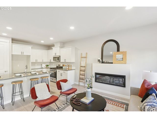 1030 Nw 178TH Way, Ridgefield, WA 98642