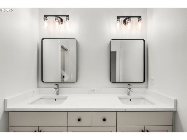 88109 JAMESON Way, Veneta, OR 97487
