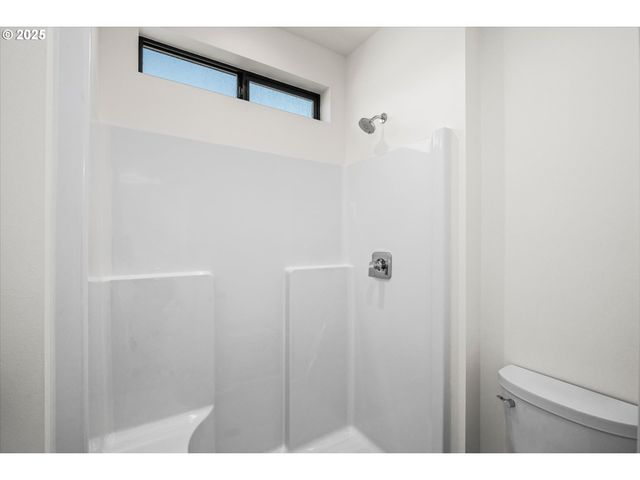 88109 JAMESON Way, Veneta, OR 97487