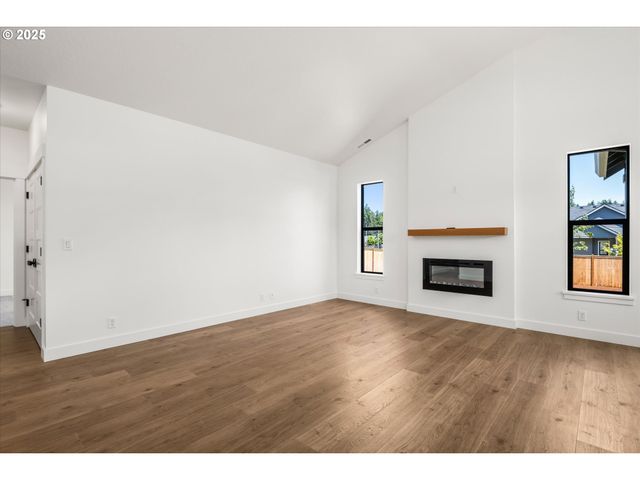 88109 JAMESON Way, Veneta, OR 97487