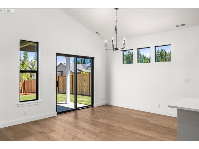 88109 JAMESON Way, Veneta, OR 97487
