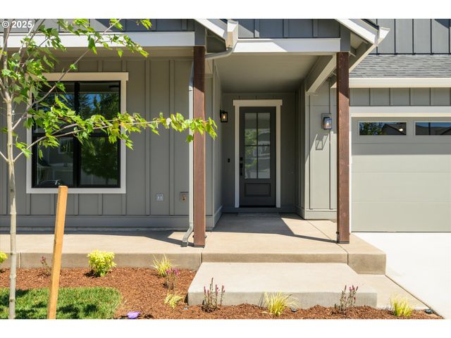 88109 JAMESON Way, Veneta, OR 97487