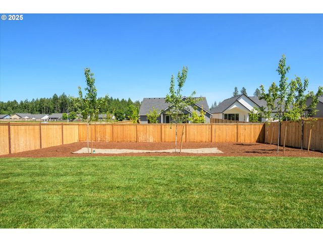 88109 JAMESON Way, Veneta, OR 97487