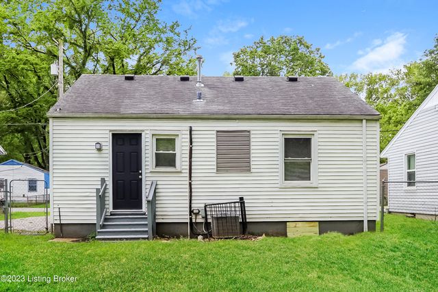 3613 Penway Ave, Louisville, KY 40211