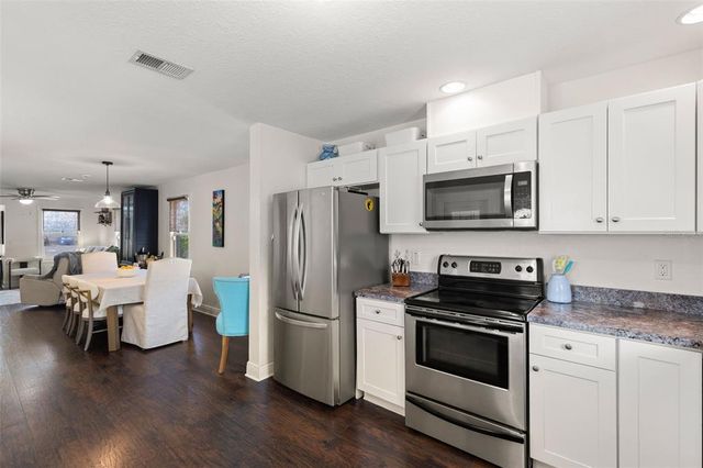 469 38TH AVENUE N, St Petersburg, FL 33704