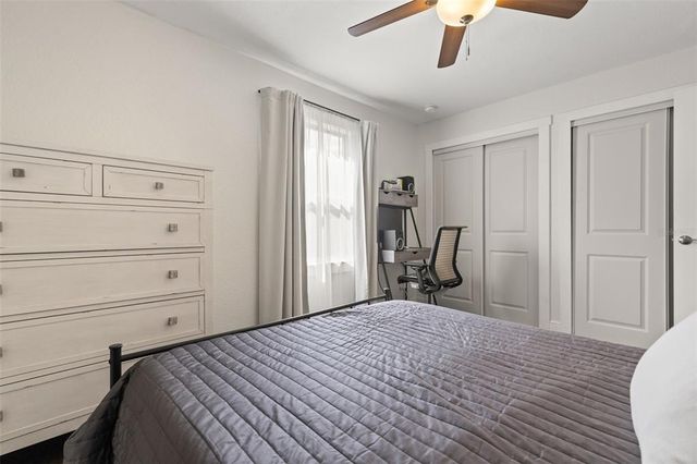 469 38TH AVENUE N, St Petersburg, FL 33704