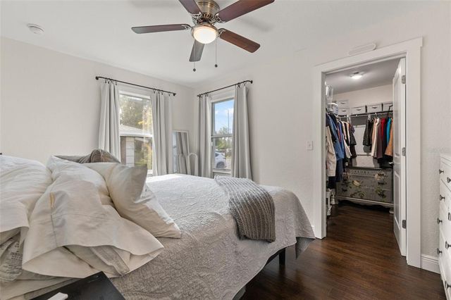 469 38TH AVENUE N, St Petersburg, FL 33704