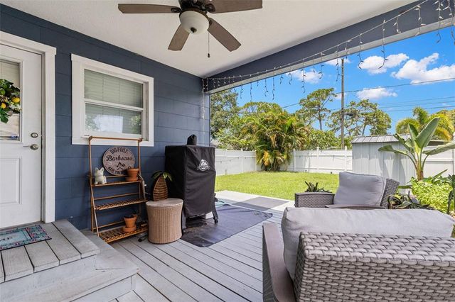 469 38TH AVENUE N, St Petersburg, FL 33704