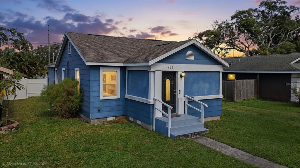 469 38TH AVENUE N, St Petersburg, FL 33704