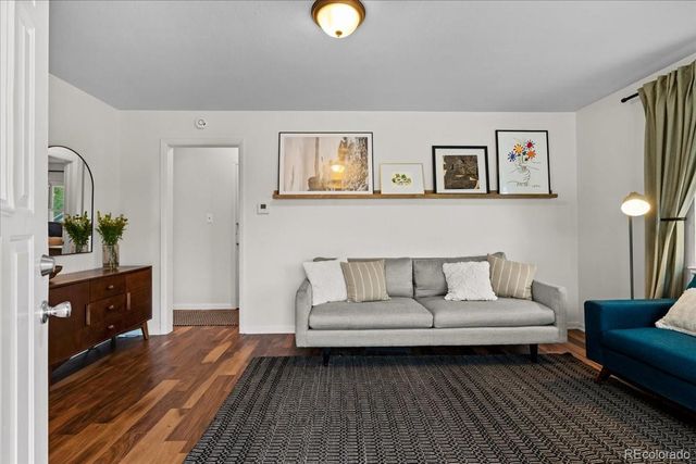 1860 S Zuni Street, Denver, CO 80223