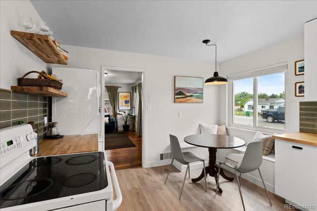 1860 S Zuni Street, Denver, CO 80223