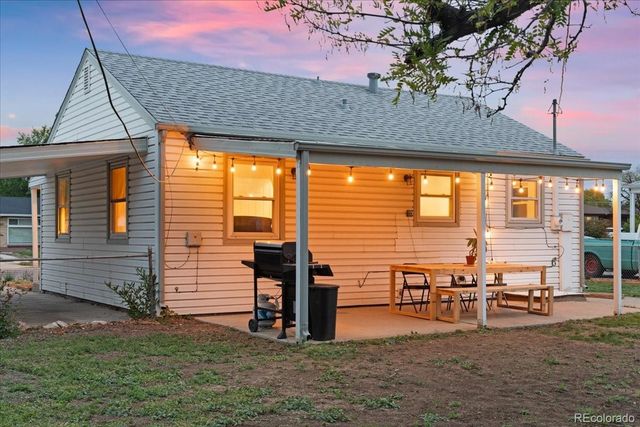 1860 S Zuni Street, Denver, CO 80223