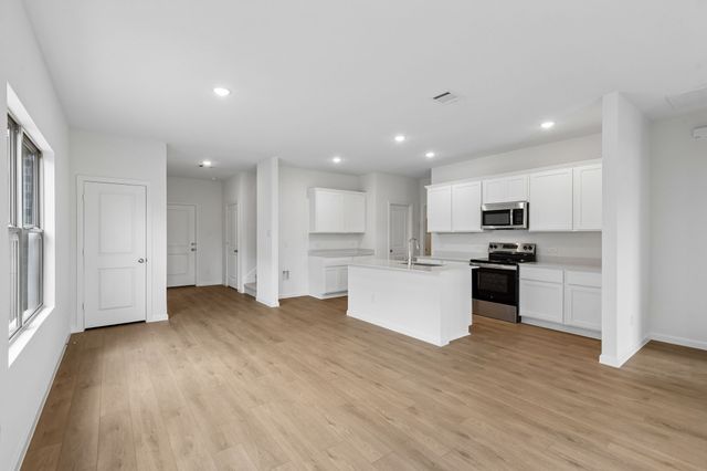 815 Hillcrest Boulevard, Princeton, TX 75407