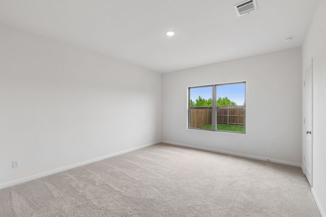 815 Hillcrest Boulevard, Princeton, TX 75407