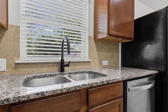 2300 Ambling TRL, Pflugerville, TX 78660