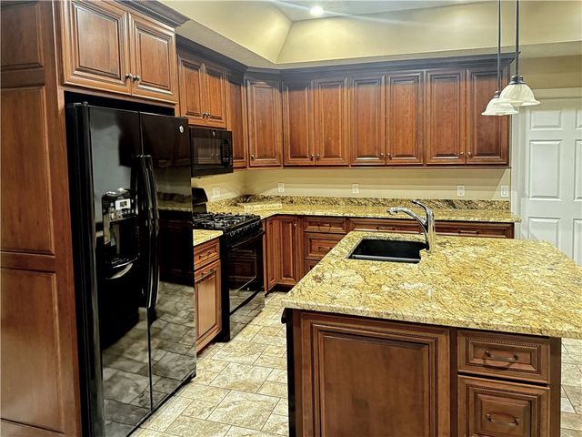 60 Nicholas, Brighton Twp, PA 15009