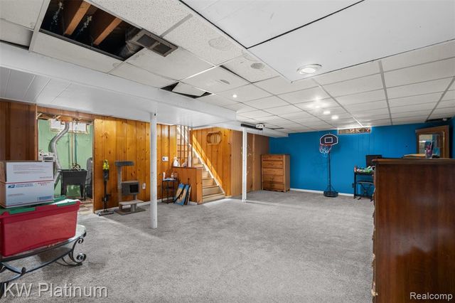 24545 Raven Avenue, Eastpointe, MI 48021