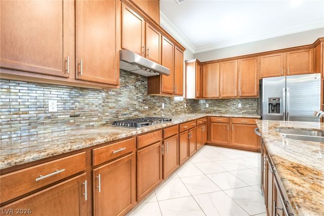 2 Lago Turchino Court, Henderson, NV 89011