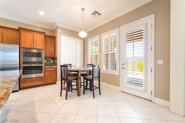 2 Lago Turchino Court, Henderson, NV 89011