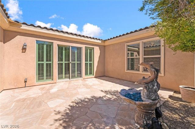 2 Lago Turchino Court, Henderson, NV 89011