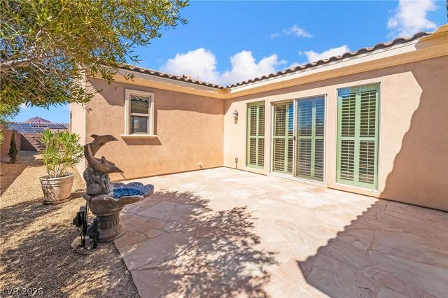 2 Lago Turchino Court, Henderson, NV 89011