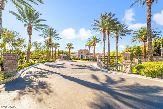 2 Lago Turchino Court, Henderson, NV 89011