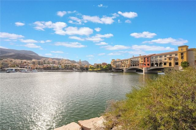 2 Lago Turchino Court, Henderson, NV 89011