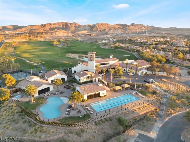 2 Lago Turchino Court, Henderson, NV 89011