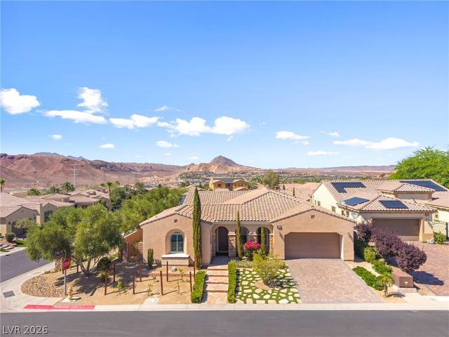 2 Lago Turchino Court, Henderson, NV 89011