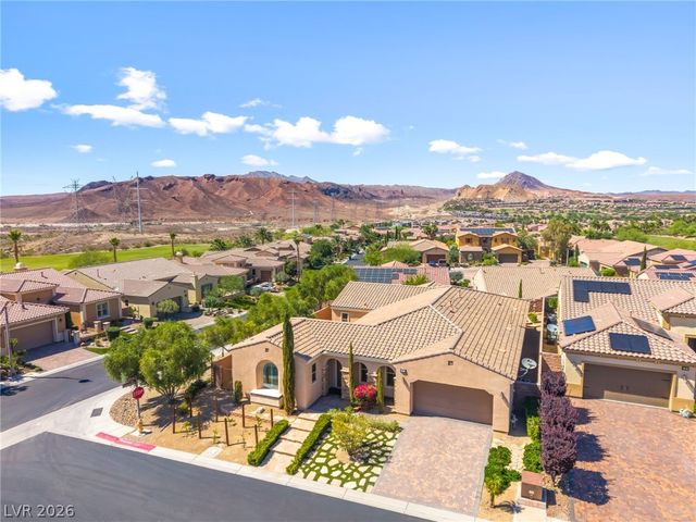2 Lago Turchino Court, Henderson, NV 89011