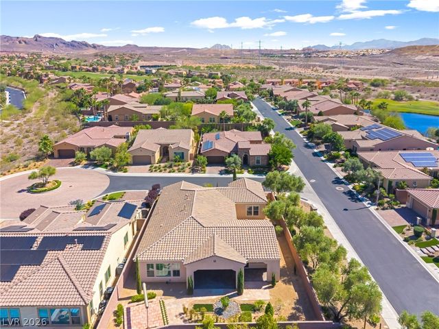 2 Lago Turchino Court, Henderson, NV 89011