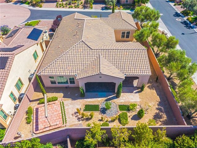 2 Lago Turchino Court, Henderson, NV 89011