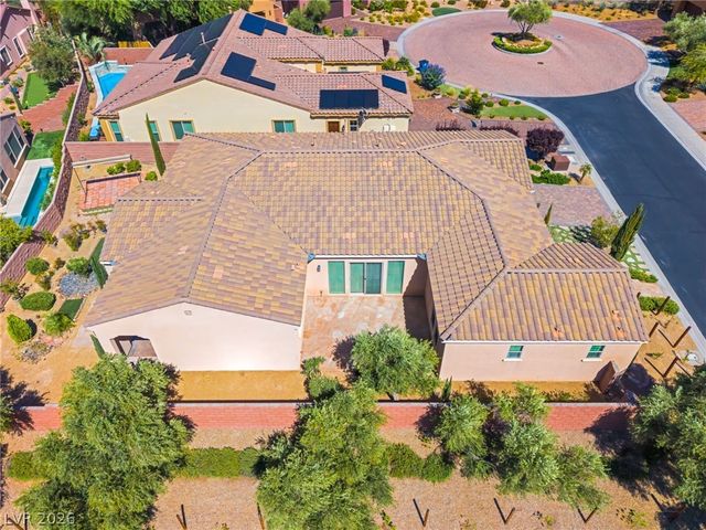 2 Lago Turchino Court, Henderson, NV 89011