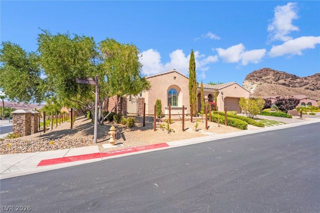 2 Lago Turchino Court, Henderson, NV 89011