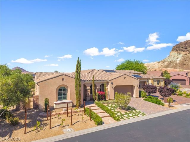 2 Lago Turchino Court, Henderson, NV 89011