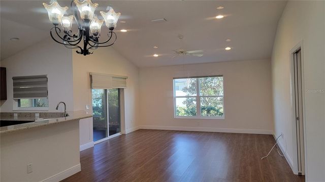 4992 SANDPIPER DRIVE, Oxford, FL 34484