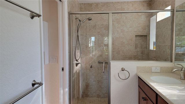 4992 SANDPIPER DRIVE, Oxford, FL 34484