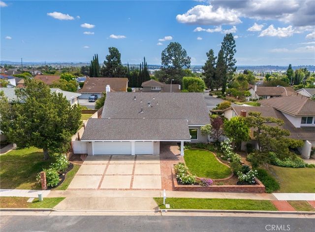 938 Oakcrest, Brea, CA 92821