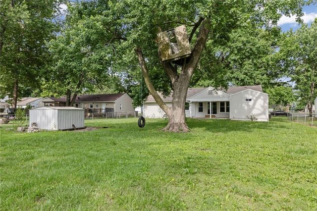 612 S Sherman Avenue, Olathe, KS 66061