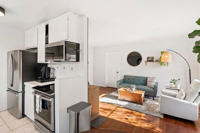 8150 Lemon Avenue 222, La Mesa, CA 91941