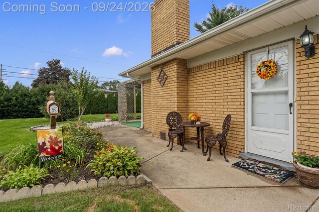5919 Yarmouth Drive, Shelby Charter Township, MI 48316