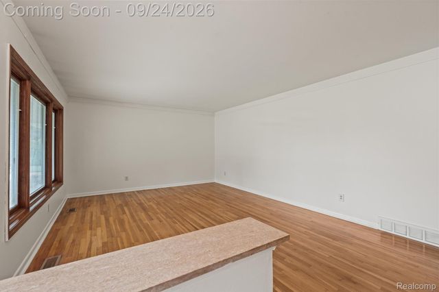 5919 Yarmouth Drive, Shelby Charter Township, MI 48316