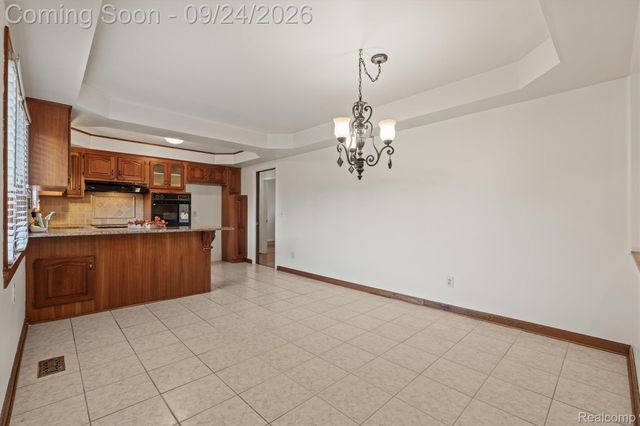 5919 Yarmouth Drive, Shelby Charter Township, MI 48316
