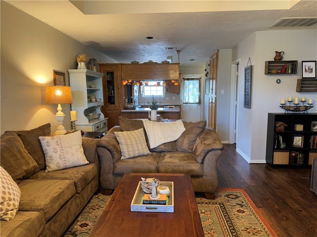 904 Camellia Court B, College Station, TX 77840