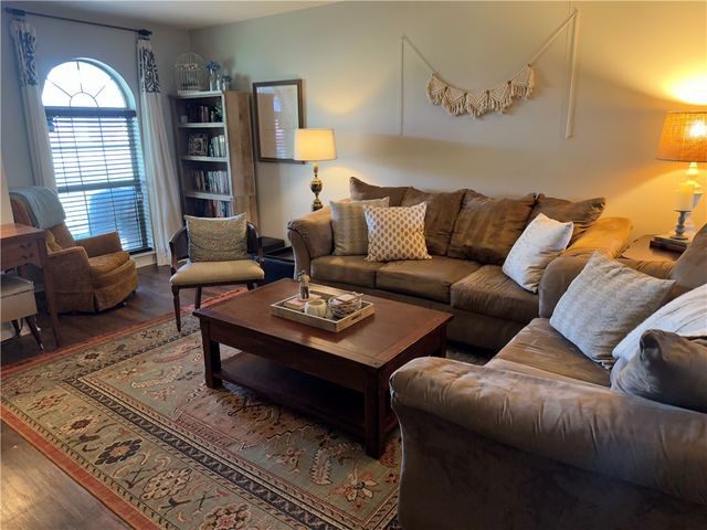 904 Camellia Court B, College Station, TX 77840