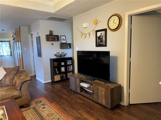 904 Camellia Court B, College Station, TX 77840