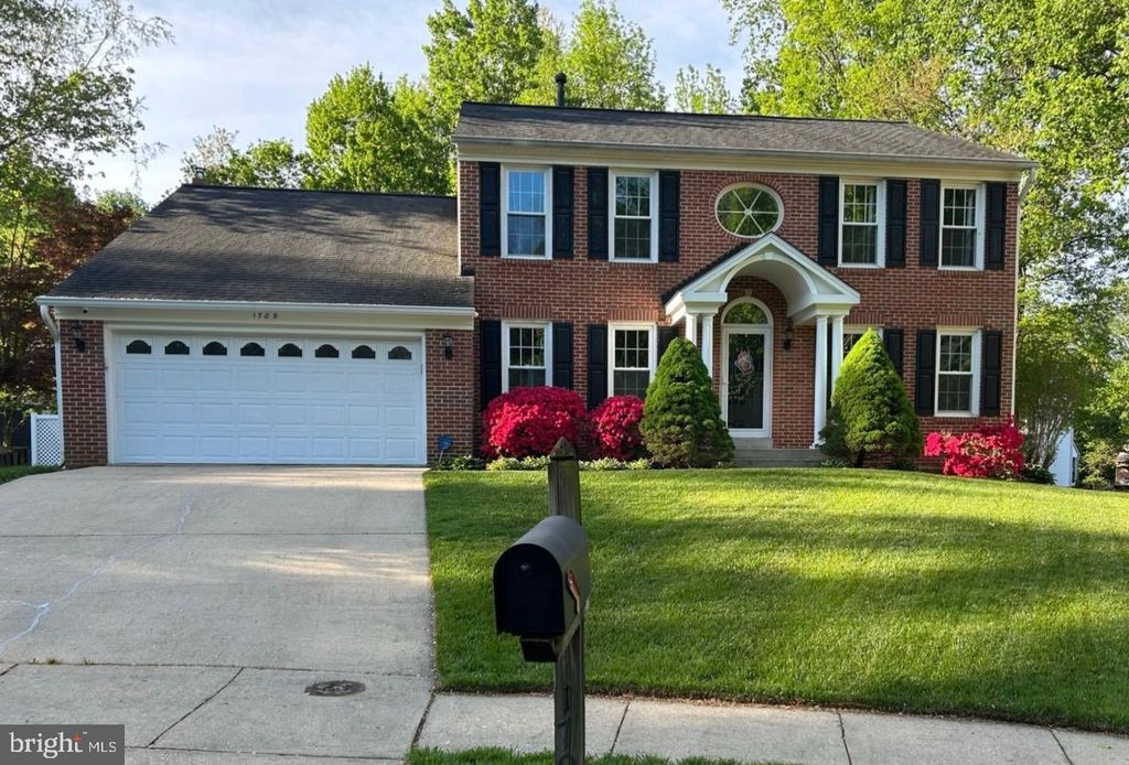 1709 BLOOMSBERRY CT, Crofton, MD 21114